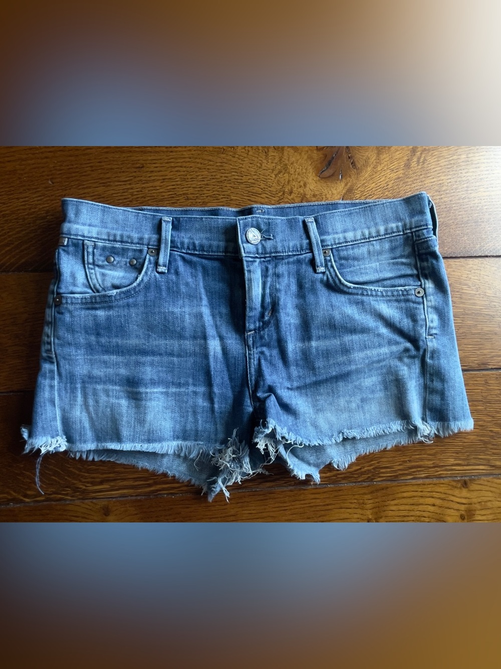 Citizens of Humanity Ingrid Low Rise Denim Cutoff Shorts Size 25